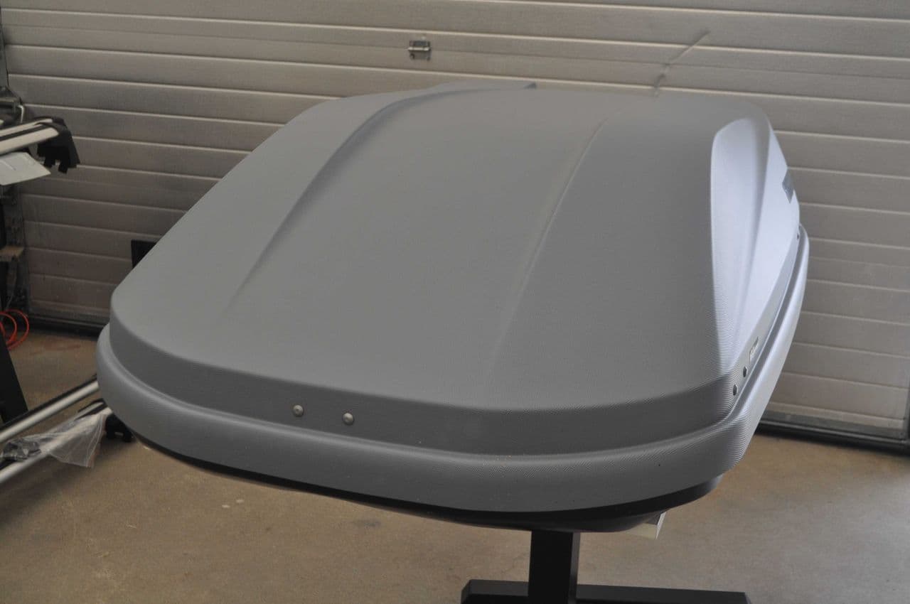 Box dachowy Thule 100